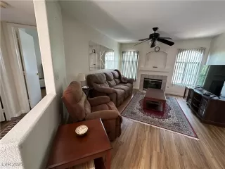 Photo #3: 2706739 Listing 