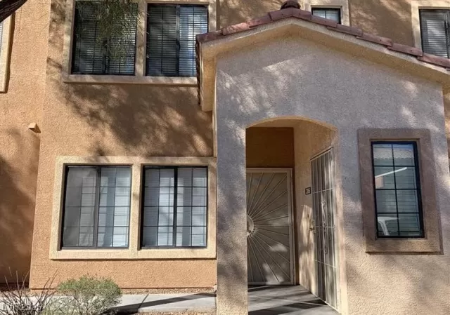 MLS: 2706742 Condo For Sale