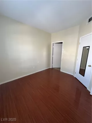 Photo #4: 2706742 Listing 