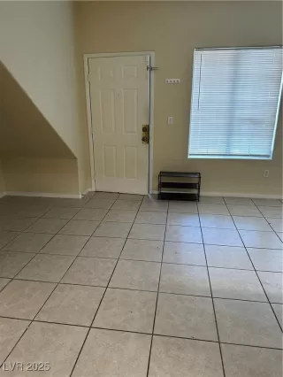 Photo #6: 2706742 Listing 