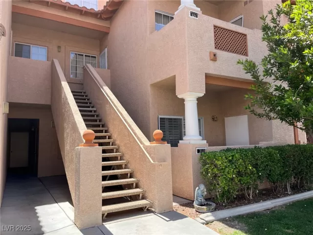 MLS: 2706779 Condo For Sale