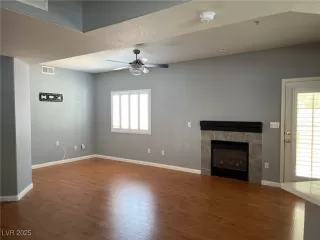 Photo #3: 2706779 Listing 