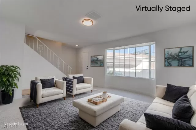 MLS: 2706790 Condo For Sale