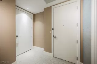 Photo #4: 2706819 Listing 