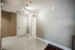 Photo #5: 2706819 Listing 