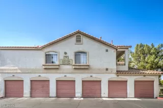 Photo #2: 2706822 Listing 