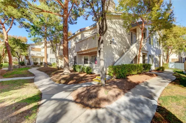 MLS: 2706823 Condo For Sale