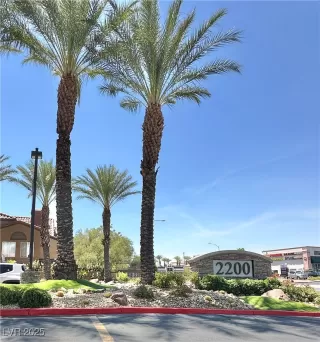 Photo #5: 2706826 Listing 
