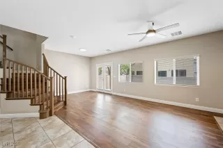 Photo #1: 2706838 Listing 