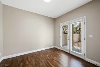 Photo #5: 2706838 Listing 