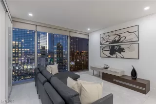 Photo #5: 2706861 Listing 