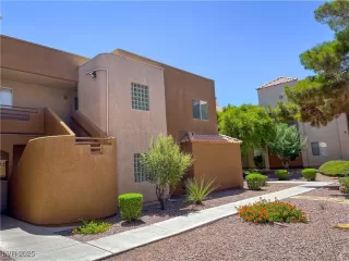 Photo #1: 2706867 Listing 