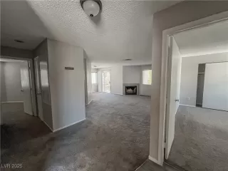 Photo #2: 2706867 Listing 