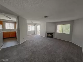 Photo #3: 2706867 Listing 