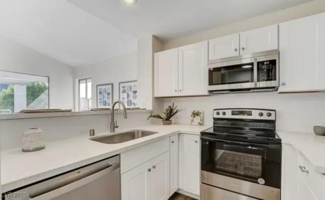 MLS: 2706871 Condo For Sale