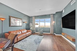 Photo #6: 2706937 Listing