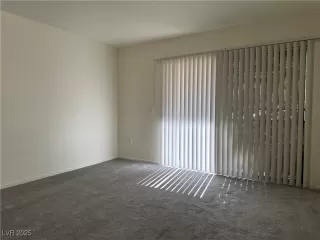 Photo #1: 2706963 Listing