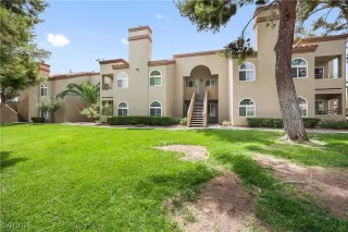 Photo #2: 2706982 Listing 