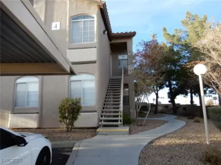 Photo #1: 2706983 Listing 