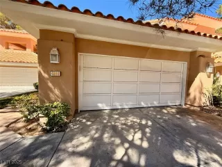 Photo #1: 2706994 Listing 