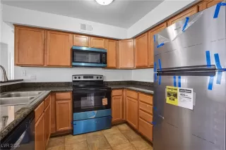 Photo #5: 2707021 Listing 