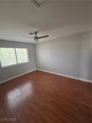 Photo #5: 2707033 Listing 