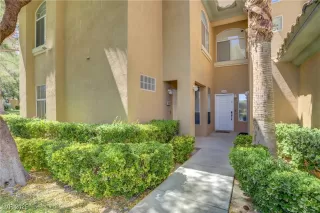 Photo #1: 2707045 Listing