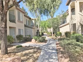 Photo #1: 2707049 Listing