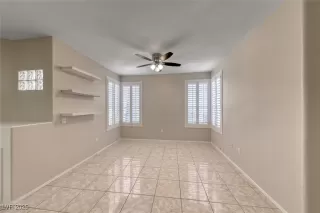 Photo #5: 2707134 Listing