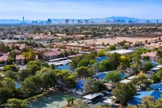 Photo #1: 2707146 Listing 