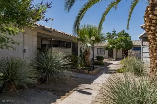 Photo #1: 2707166 Listing 