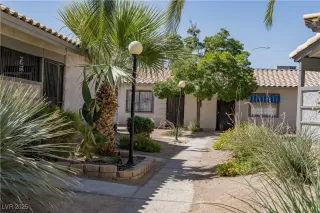 Photo #3: 2707166 Listing 