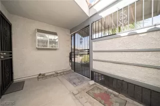 Photo #6: 2707166 Listing 