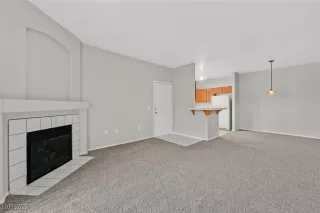 Photo #3: 2707227 Listing