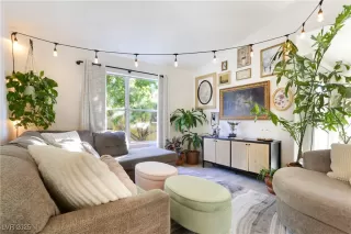 Photo #1: 2707229 Listing 