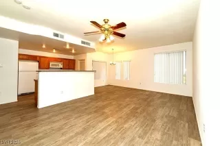 Photo #1: 2707238 Listing