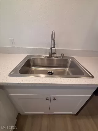 Photo #5: 2707269 Listing 