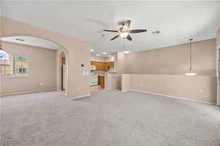 Photo #5: 2707314 Listing 