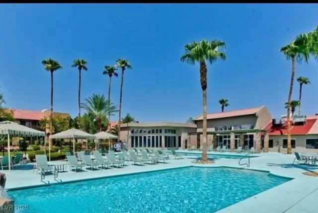 MLS: 2707321 Condo For Sale