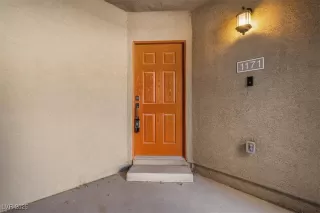 Photo #1: 2707322 Listing 