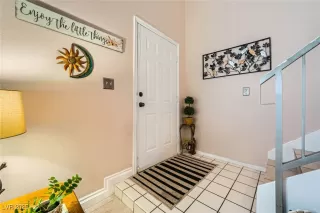 Photo #5: 2707325 Listing 