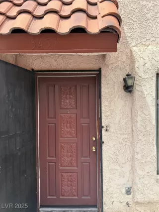 Photo #1: 2707349 Listing 