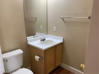 Photo #5: 2707360 Listing 