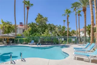 Photo #2: 2707363 Listing