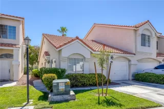 Photo #4: 2707363 Listing