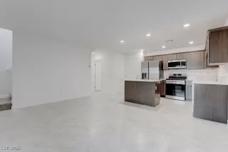 Photo #6: 2707385 Listing 