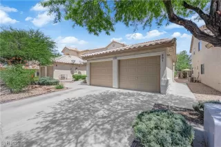 Photo #1: 2707389 Listing 