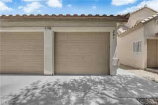 Photo #2: 2707389 Listing 