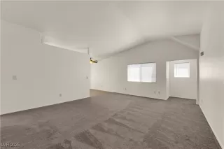 Photo #5: 2707389 Listing 