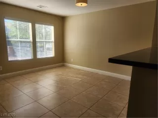 Photo #4: 2707455 Listing 